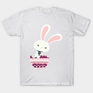 Easter rabbit in a pastel pink and maroon egg shell. T-Shirt